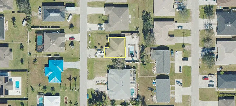 Commercial Lot in Cape Coral