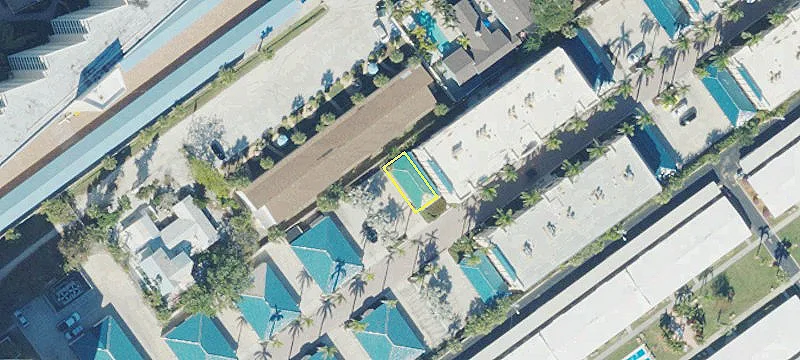Siesta Key Multifamily Property