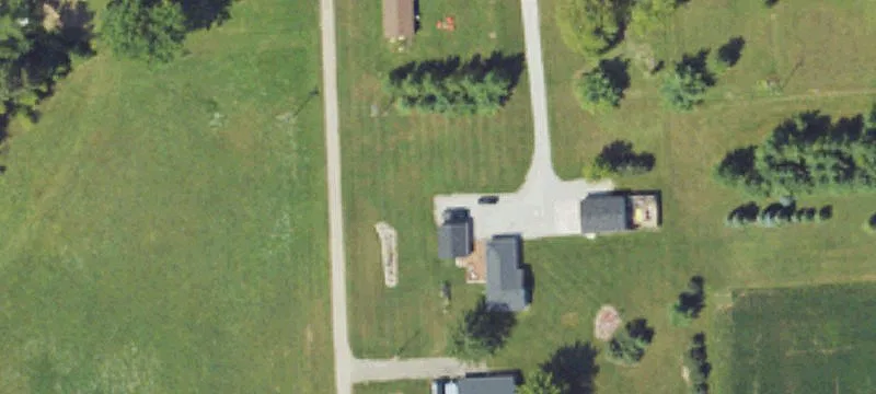 40 Acre Wooded Retreat