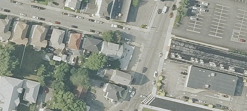 Established Restaurant and Bar For Sale