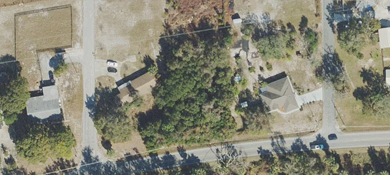 Oversized Lot Near Gemini Springs