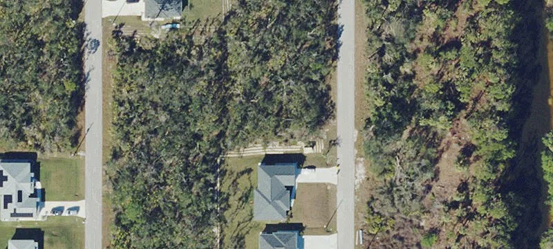 Secluded Lot Near Environmental Park