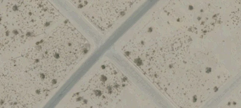 Corner Lot in Salton Sea