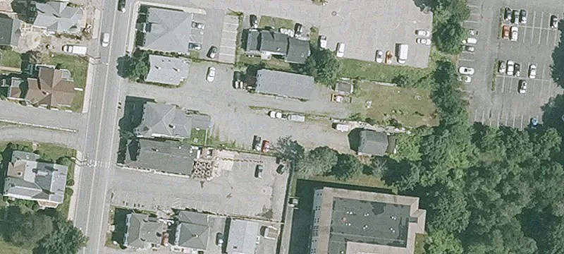 Victorian Multifamily Property Near Downtown