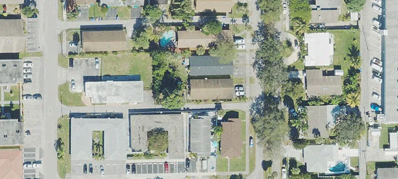 Duplex Near Hollywood Beach