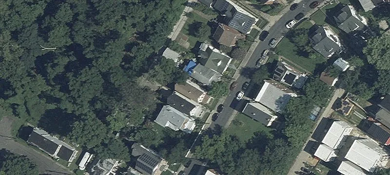 Land in Congress Heights