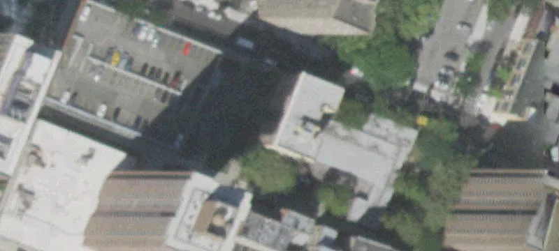 Apartment Building in New York