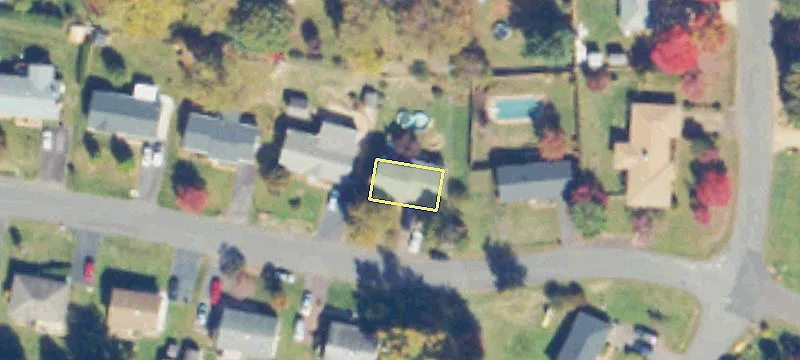 CHESTNUT Dr Property For Sale