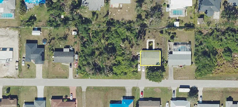 Port Charlotte Lot Near Amenities