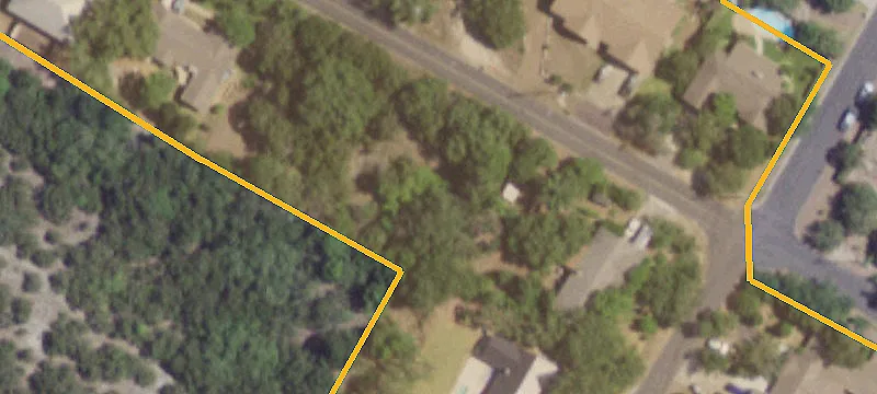 Residential Land in West Oak