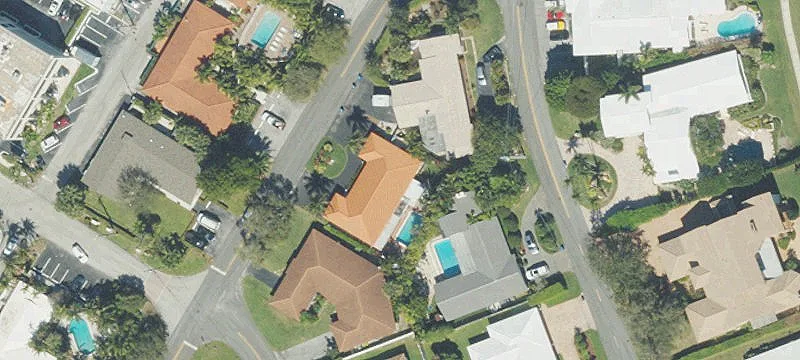 Remodeled Apartment Near Beach