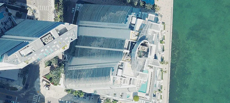 Retail Condo in Jade at Brickell