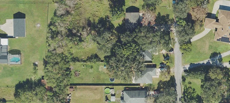 Oversized Lot Near Lakefront