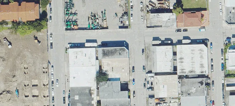 Corner Warehouse in Allapattah