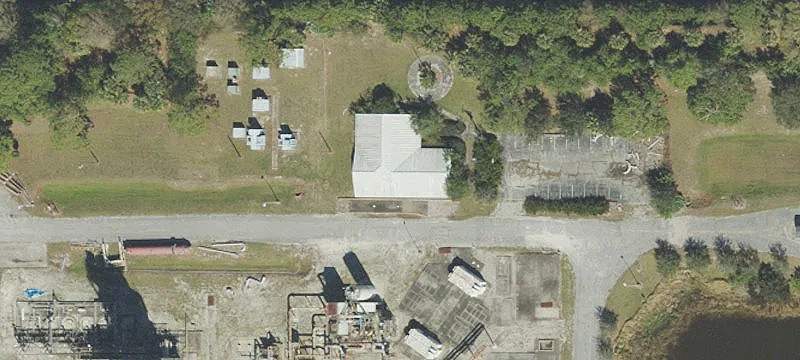 Vero Beach Warehouse with Docks
