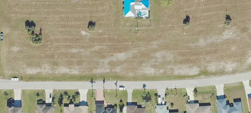 Commercial Lot in Central Location