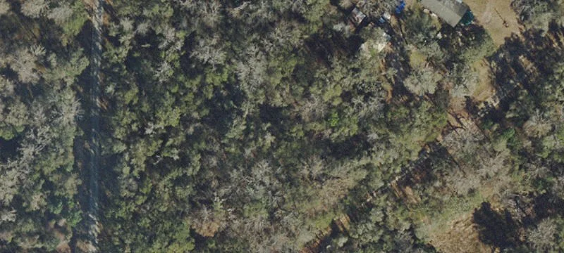 Oversized Lot Near Scenic Lake