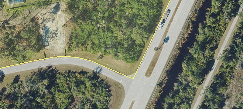Corner Lot on Rotonda Blvd