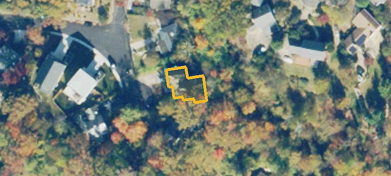 Oversized Parcel in Arlington, VA