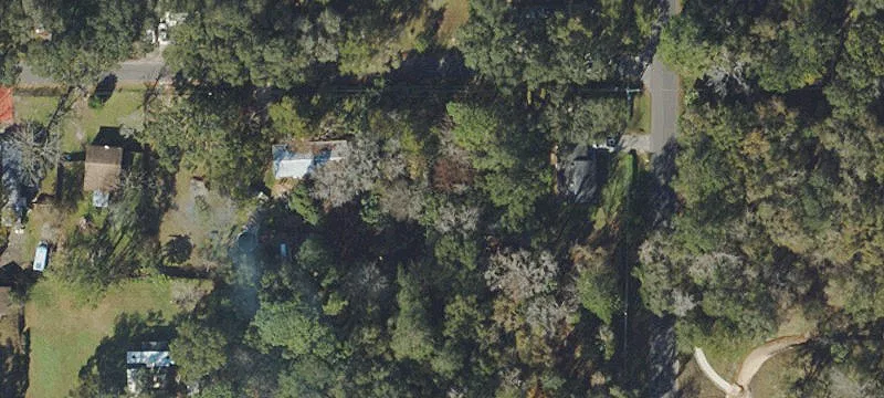 Residential Land in Brooksville, FL