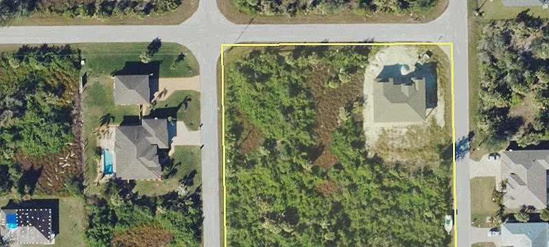 Land Available in Port Charlotte