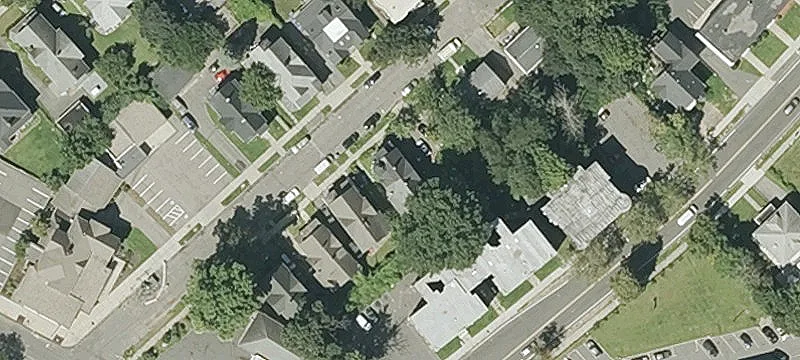 Updated Triplex Near Forest Park