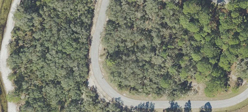Residential Land in Private Setting