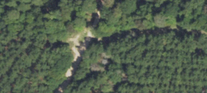 Livingston Land with Creek Border