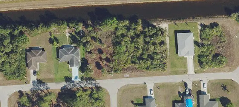 Vacant Residential Lot For Sale