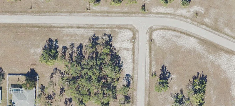 Spacious Corner Lot in Cape Coral