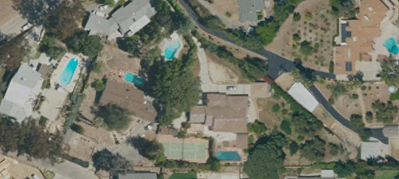 Expansive Land with Panoramic Views