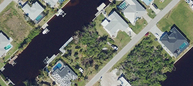 Waterfront Lot in Gulf Cove