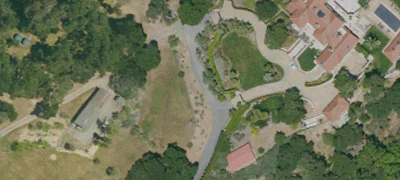 Vineyard Estate with Bay Views