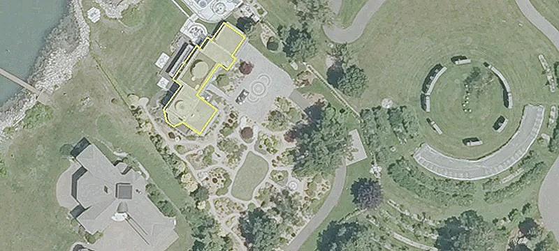 Uncas Point Road Property