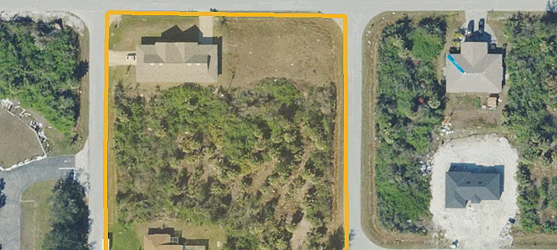 Residential Lot Near Shopping