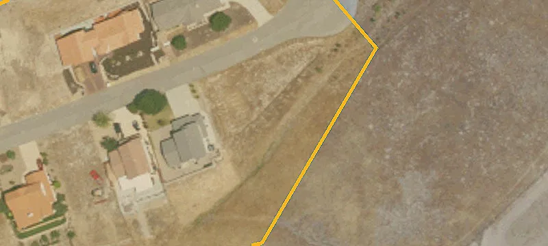 Level Lot in Lakeside Village