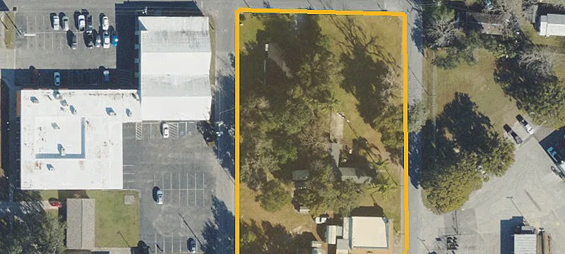 Residential Lot in Historic Dade