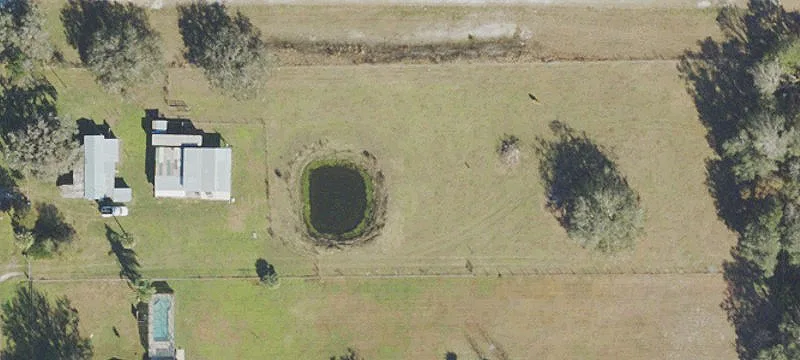 Residential Land in Christmas, Florida