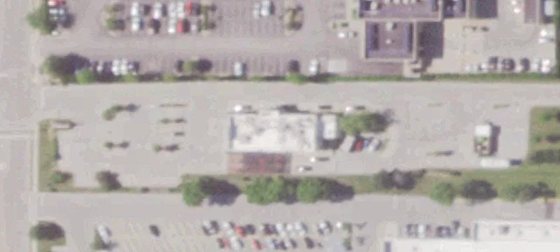 Restaurant Property in High-Traffic Area
