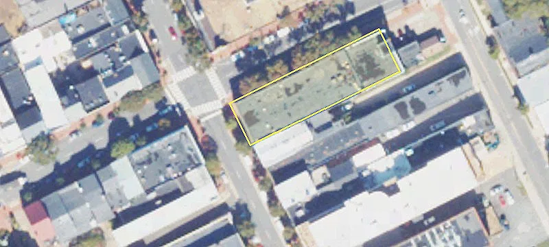 Downtown Fredericksburg Commercial Building