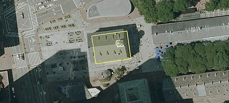 Prime Retail Space in Boston