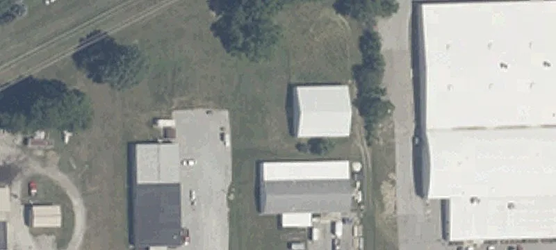 Industrial/Flex Building Near I-69
