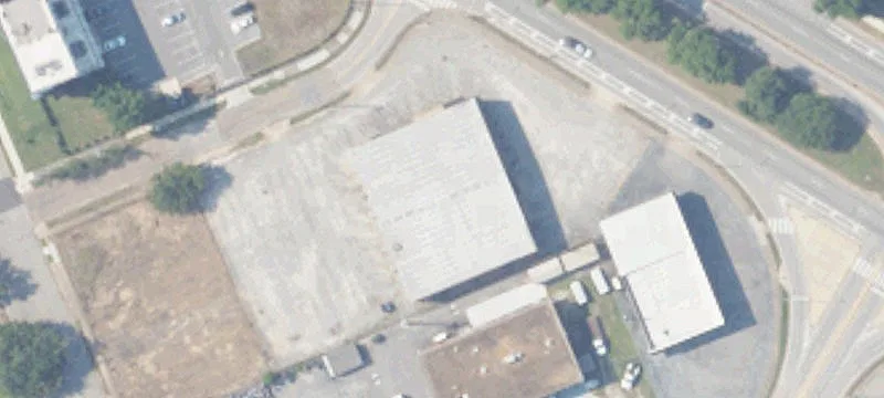 Versatile Commercial Building on Water