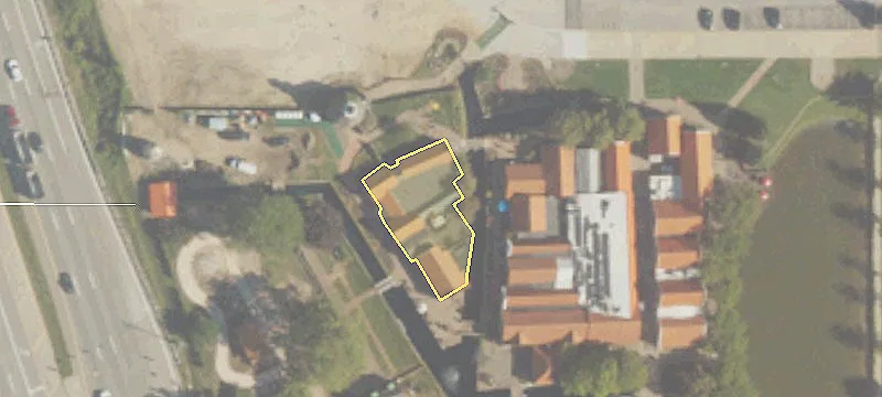 Office Space Near Dutch Village