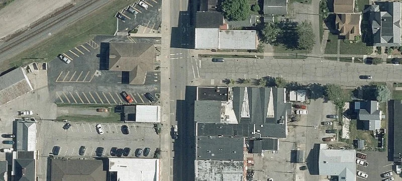 Multi-Use Commercial Property in Shreve