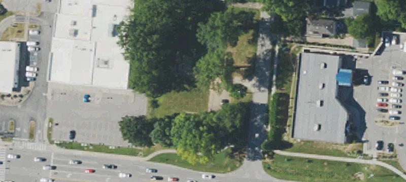 Retail Property Near Mall