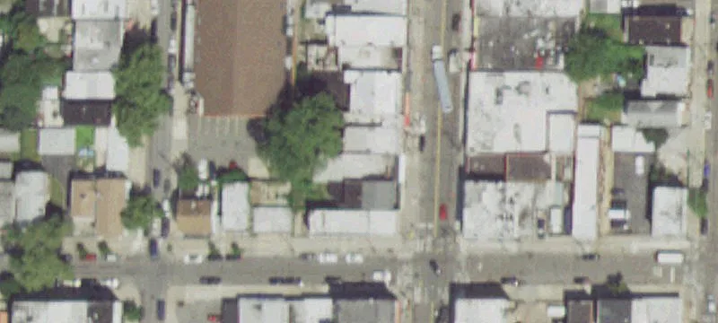 Mixed-Use Building in College Point