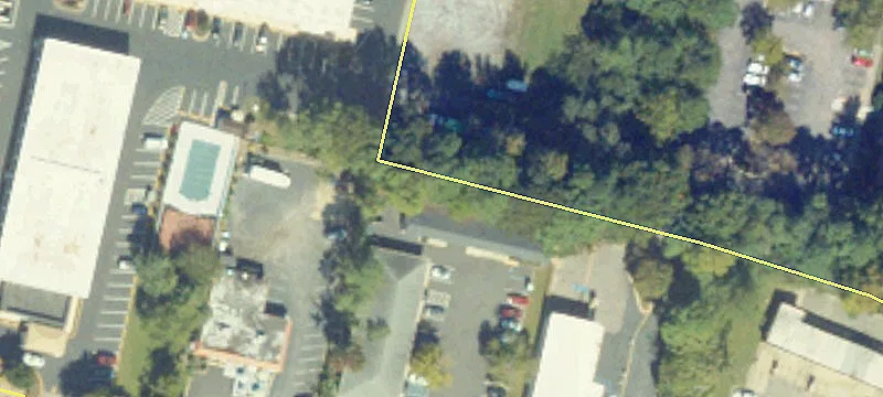 Retail/Office Space in Williamsburg