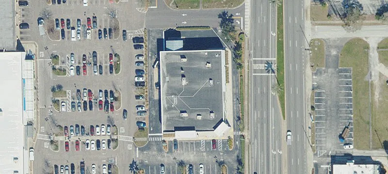 Retail Space in Pinellas Park