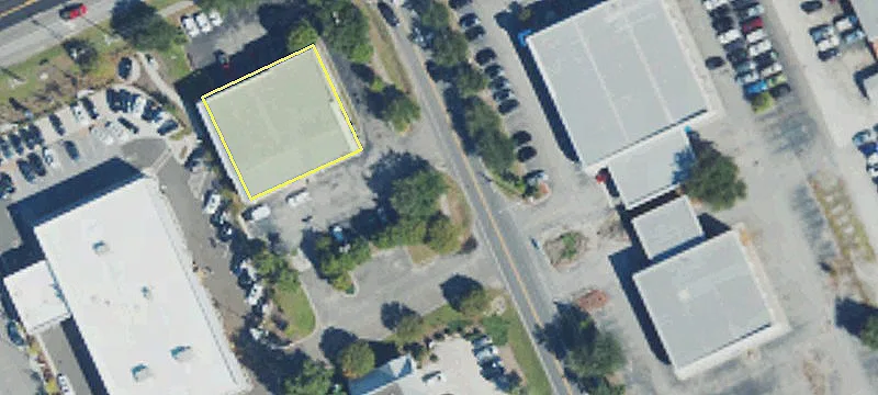 Retail Space in Cardinal Trade